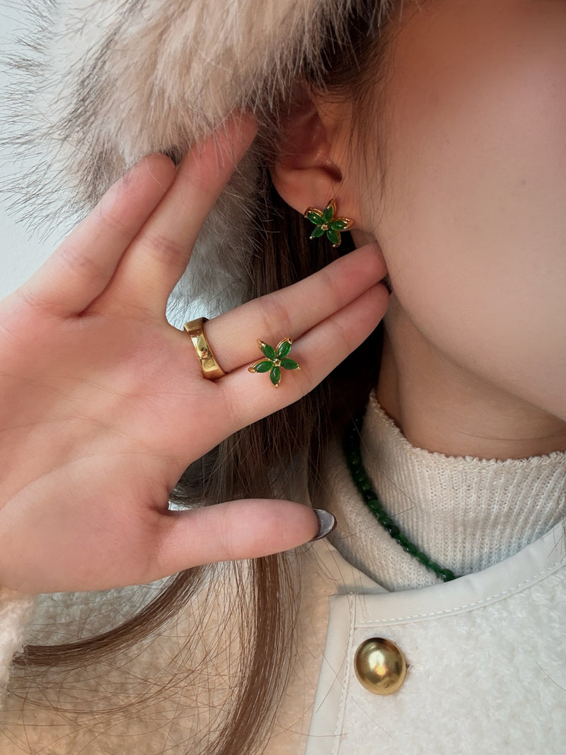 seree-Flora-Green-jade-stud-earrings