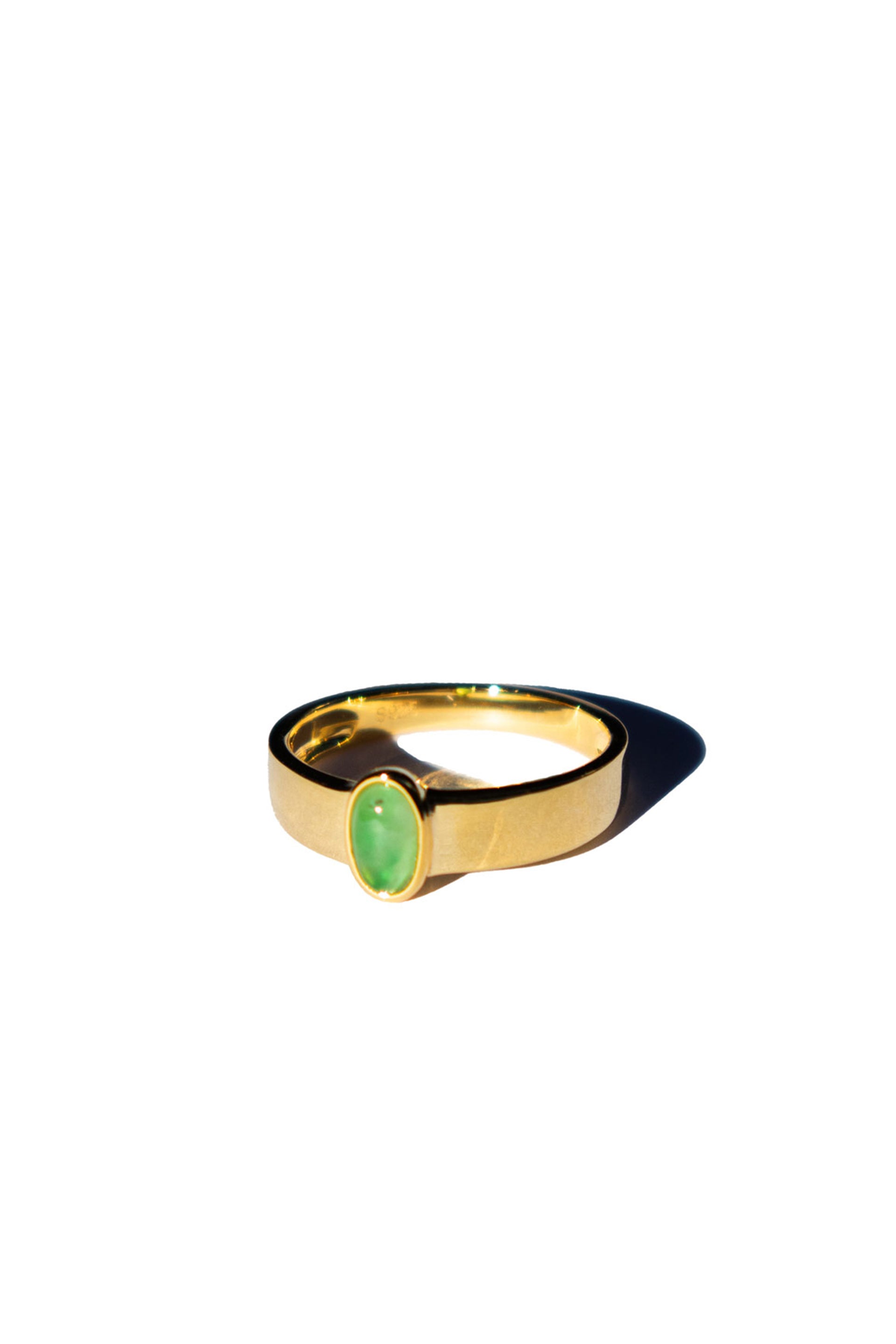 seree atelier | Simone — Imperial green jade gold ring - seree