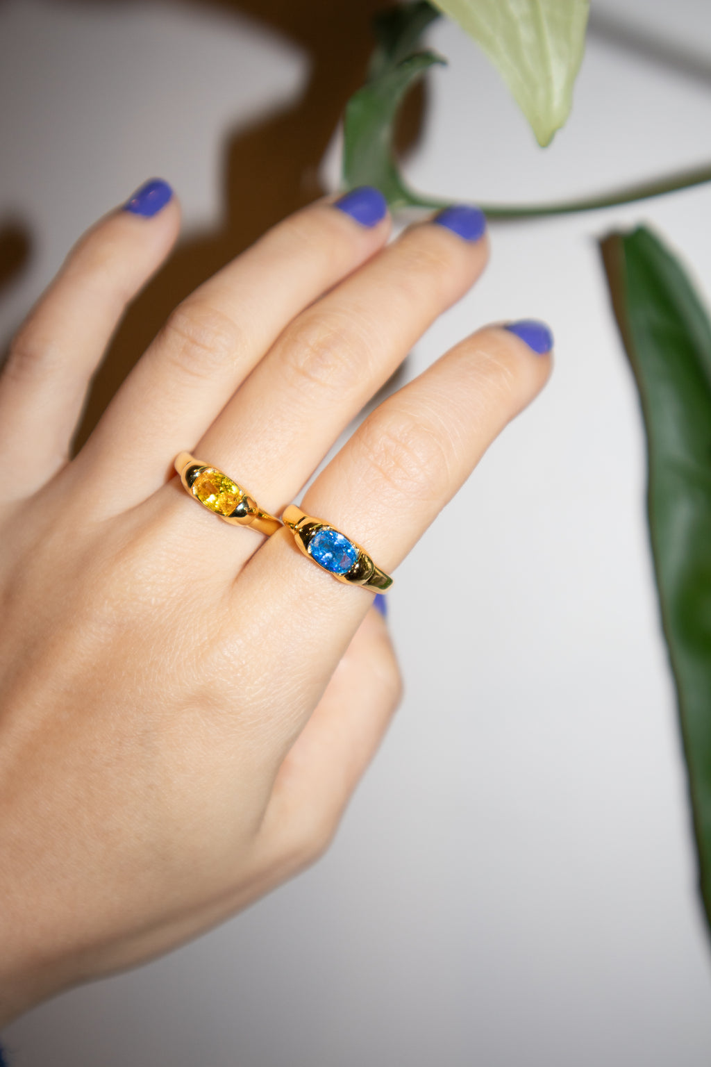 Cleo — Zircon croissant ring