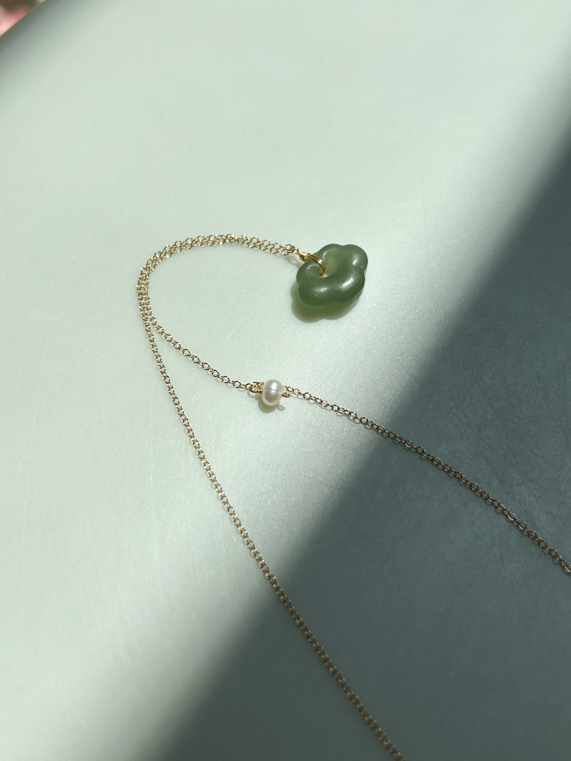 Cloud — Green jade pendant necklace - seree