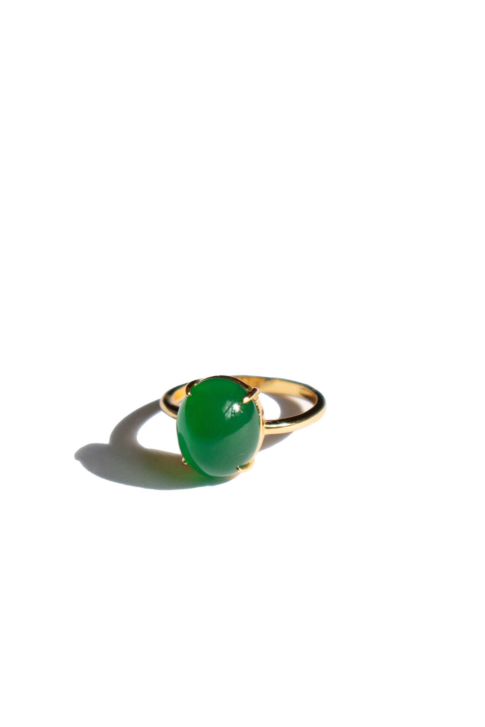 Dew — Green jade stone ring - seree