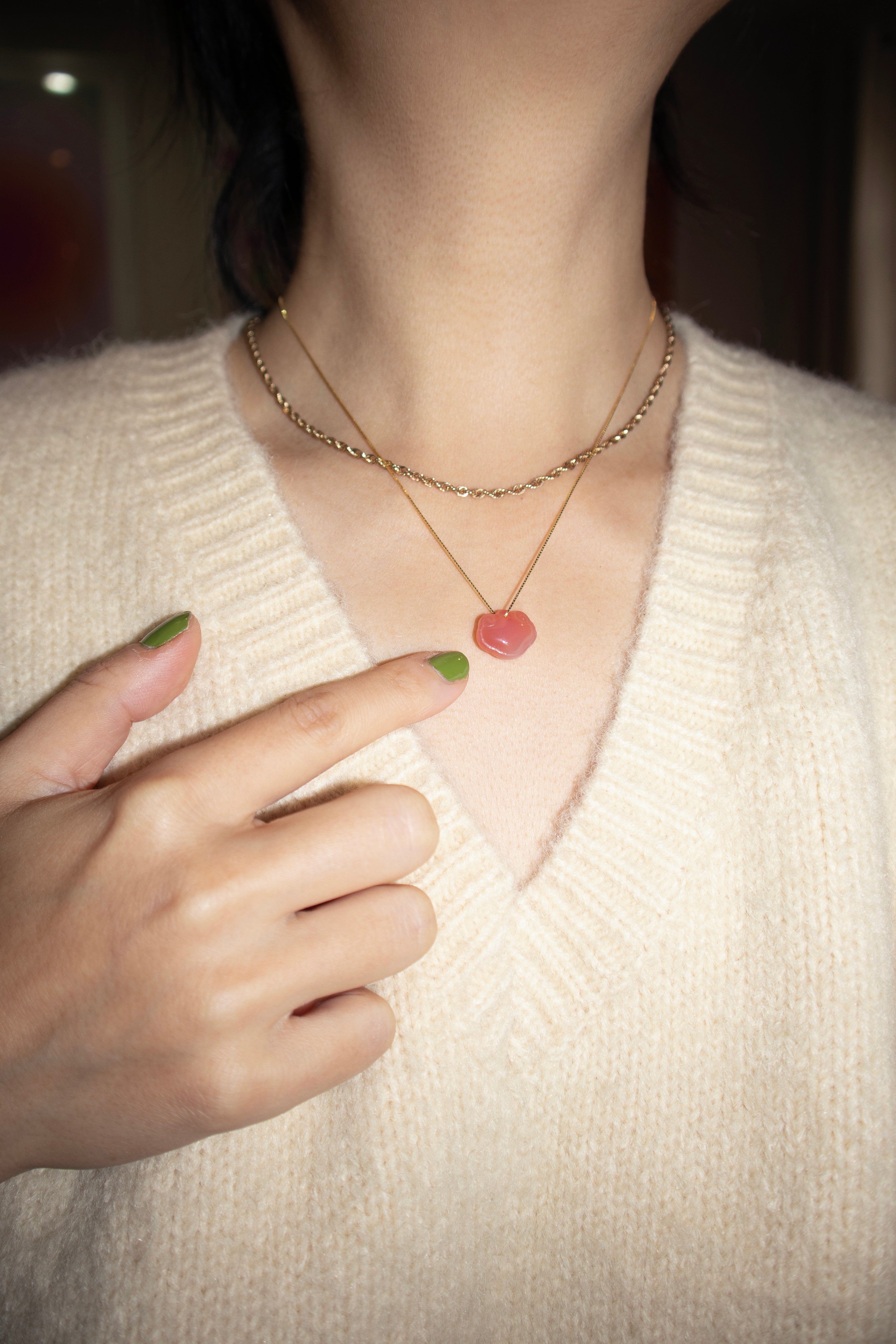 Pink agate deals necklace