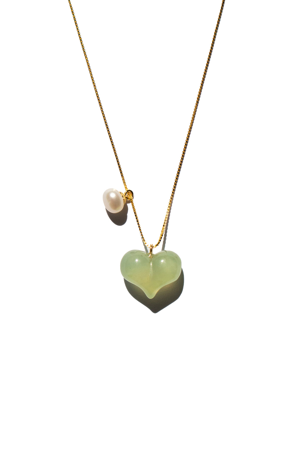 seree-puffed-heart-green-jade-pearl-pendant-necklace
