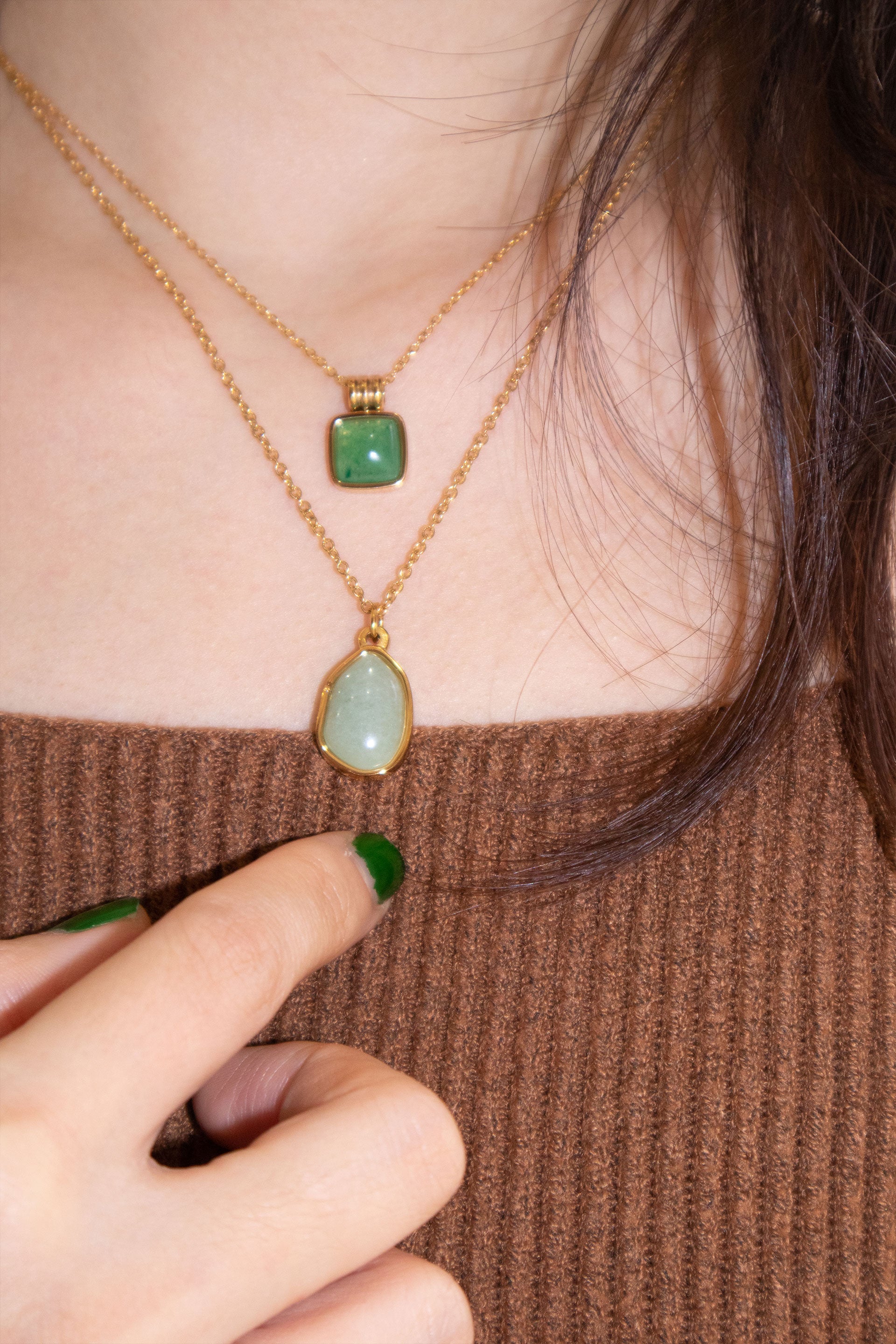 Puzzle — Jade stone pendant necklace